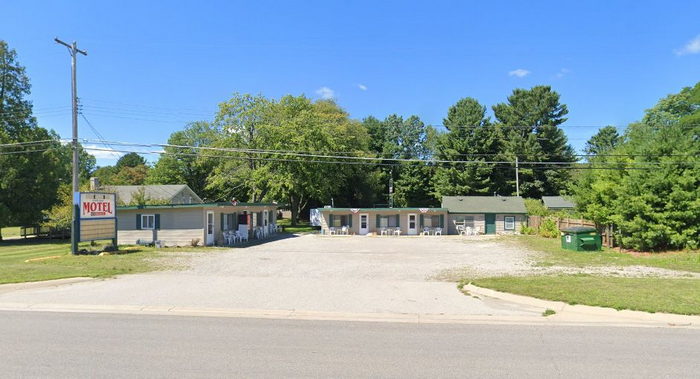 Big Joes State Park Motel - Web Listing (newer photo)